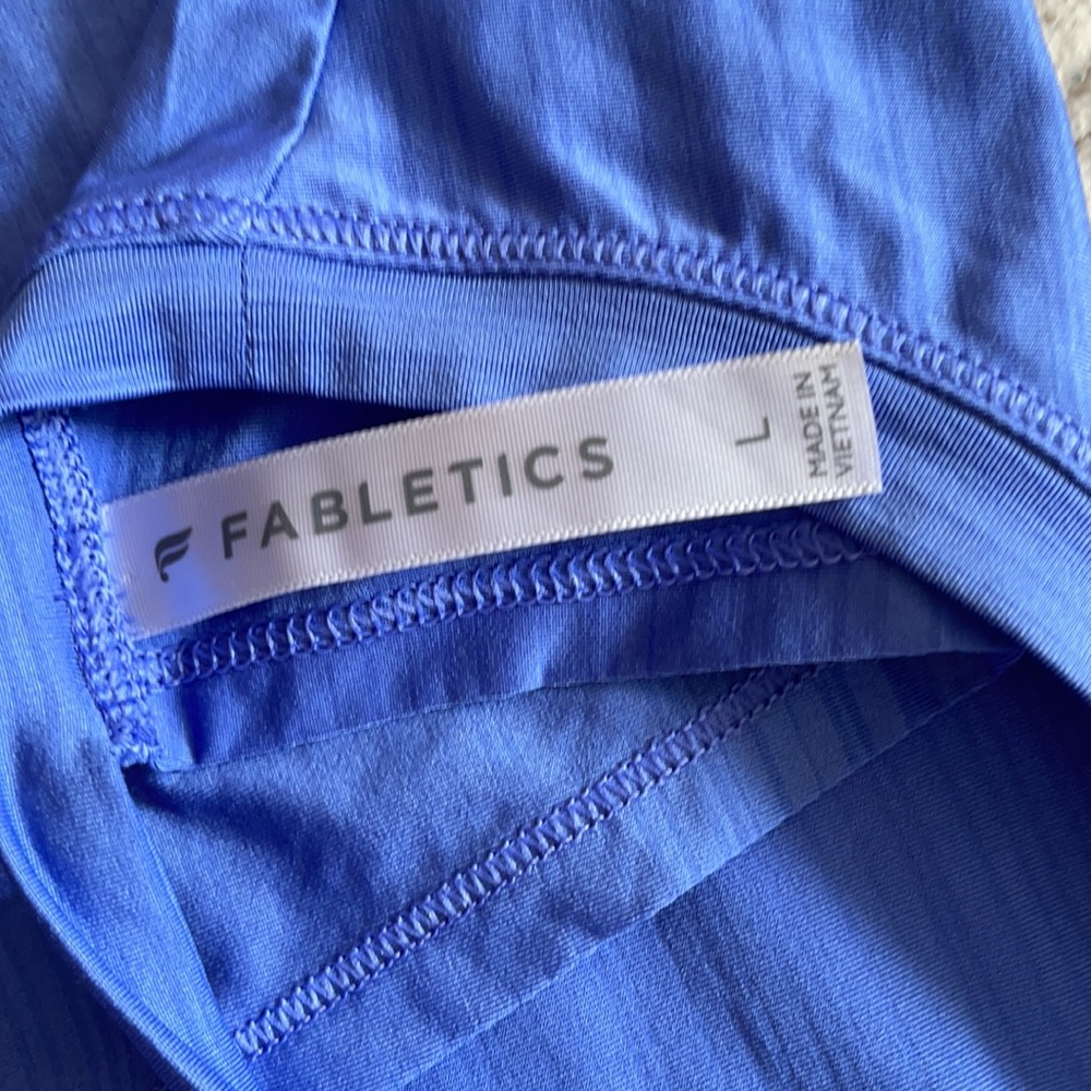 Fabletics Open Back Workout Top! - image 3